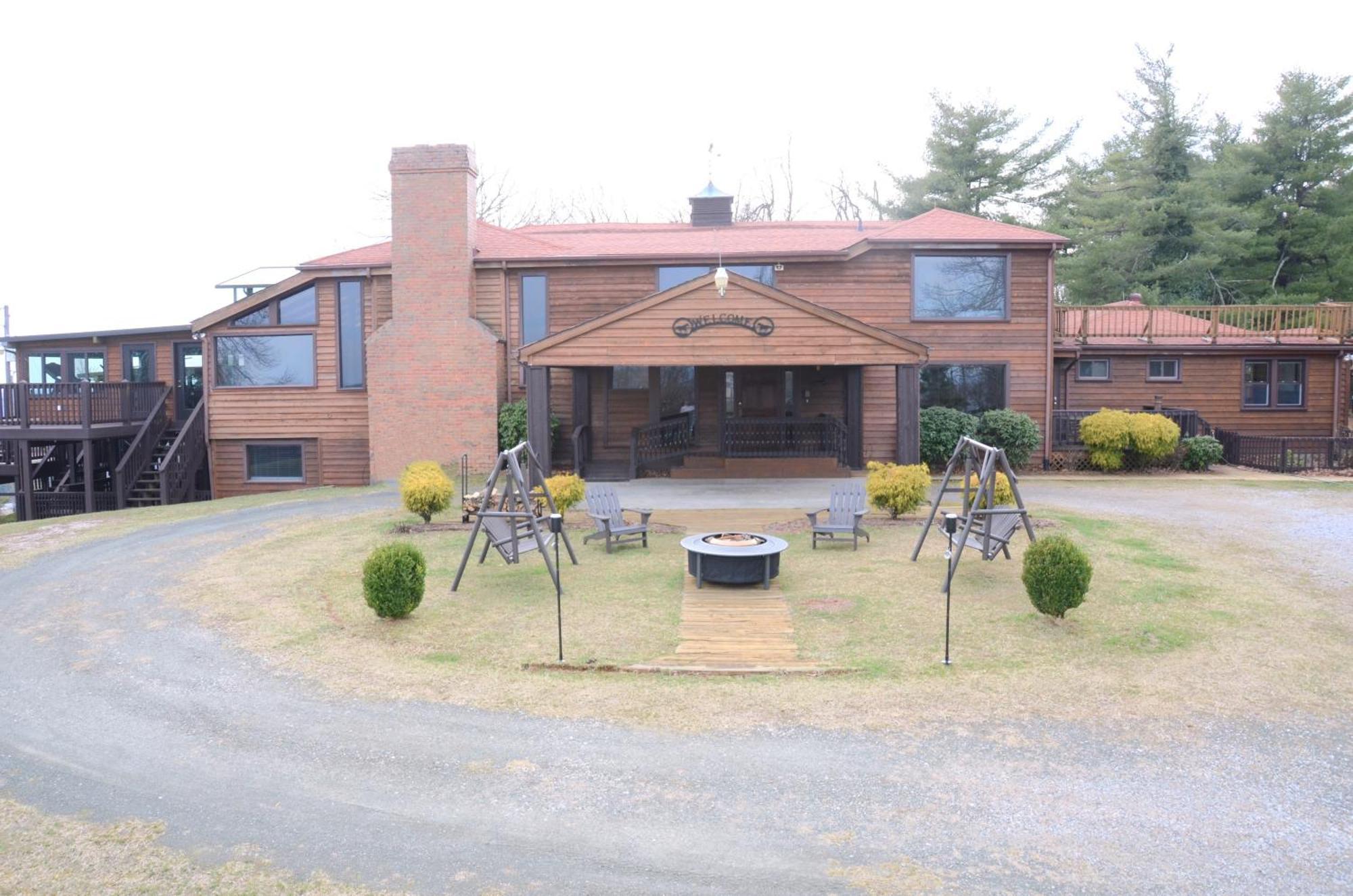 Bent Mountain Lodge Roanoke Exterior foto